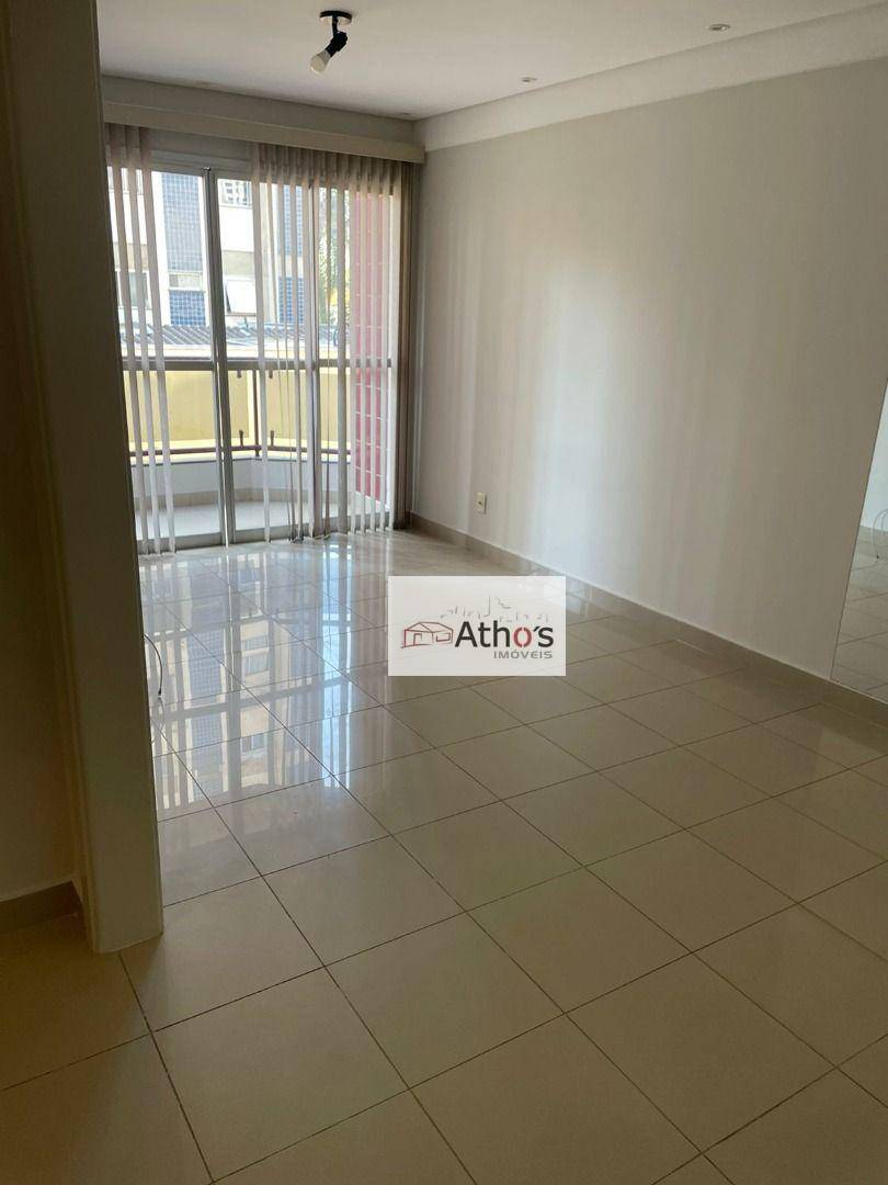 Apartamento à venda com 2 quartos, 78m² - Foto 3