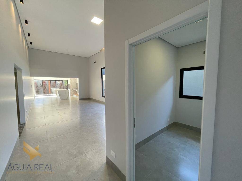 Casa à venda com 3 quartos, 181m² - Foto 5