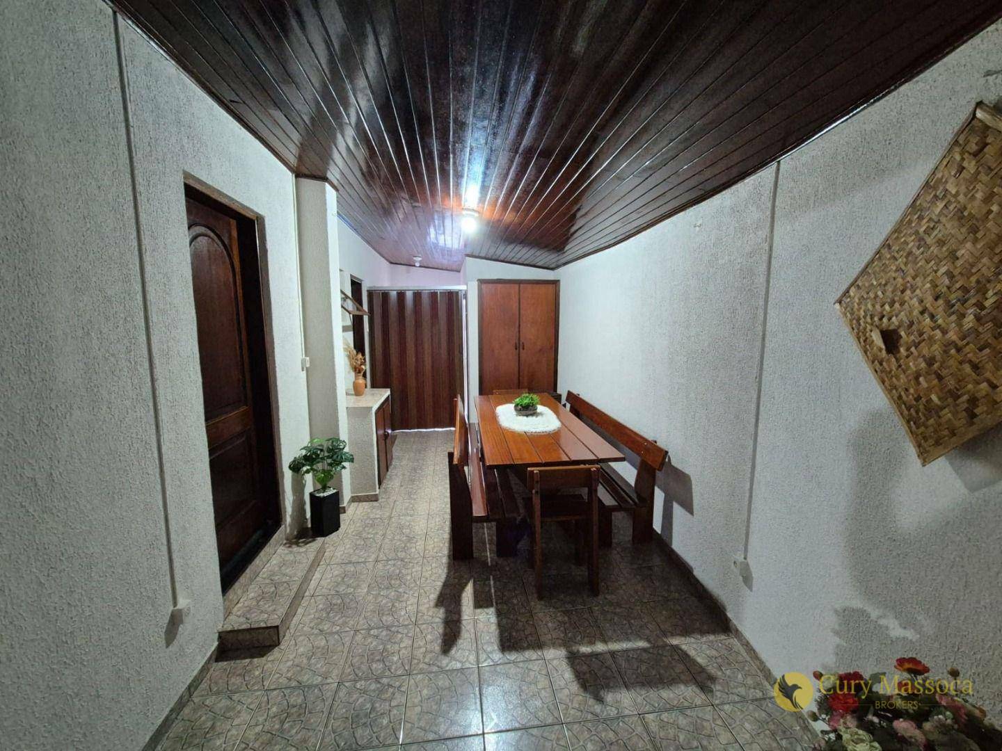 Casa à venda com 3 quartos, 141m² - Foto 4