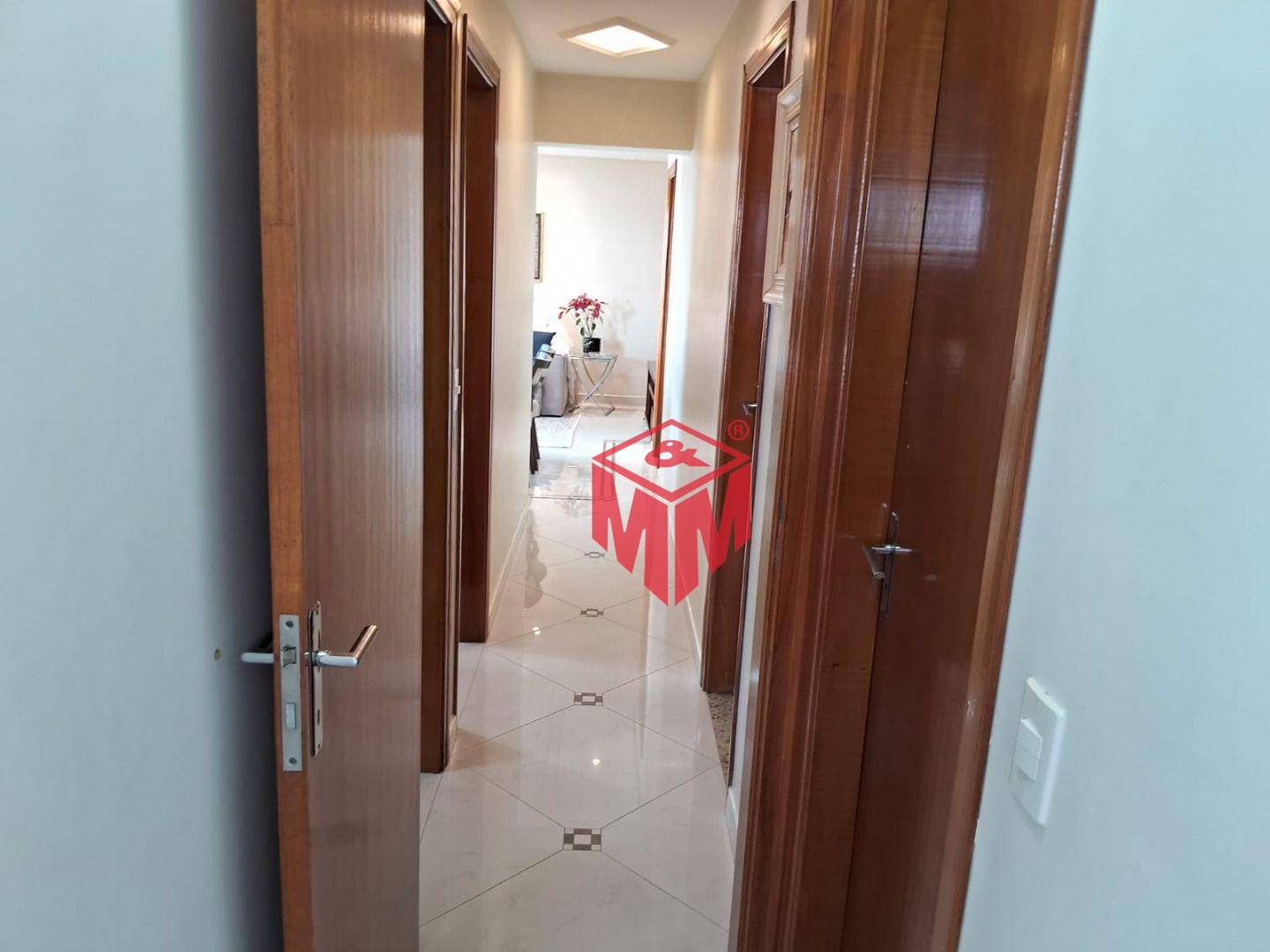 Apartamento à venda com 3 quartos, 90m² - Foto 15