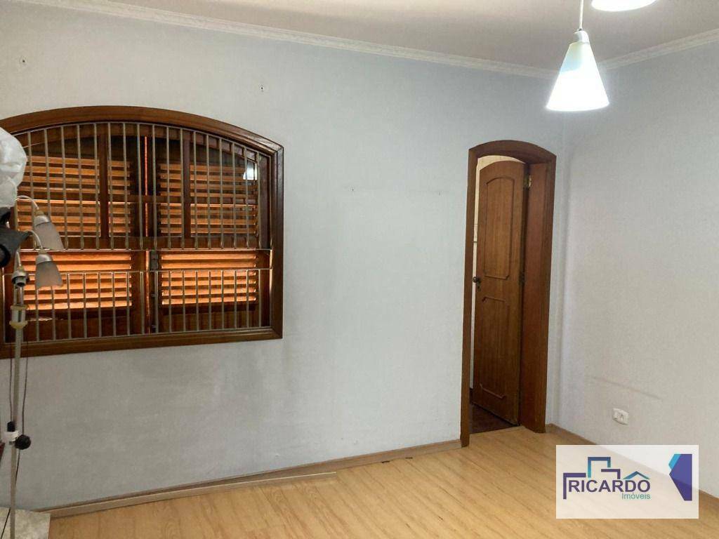 Casa à venda e aluguel com 3 quartos, 298m² - Foto 40