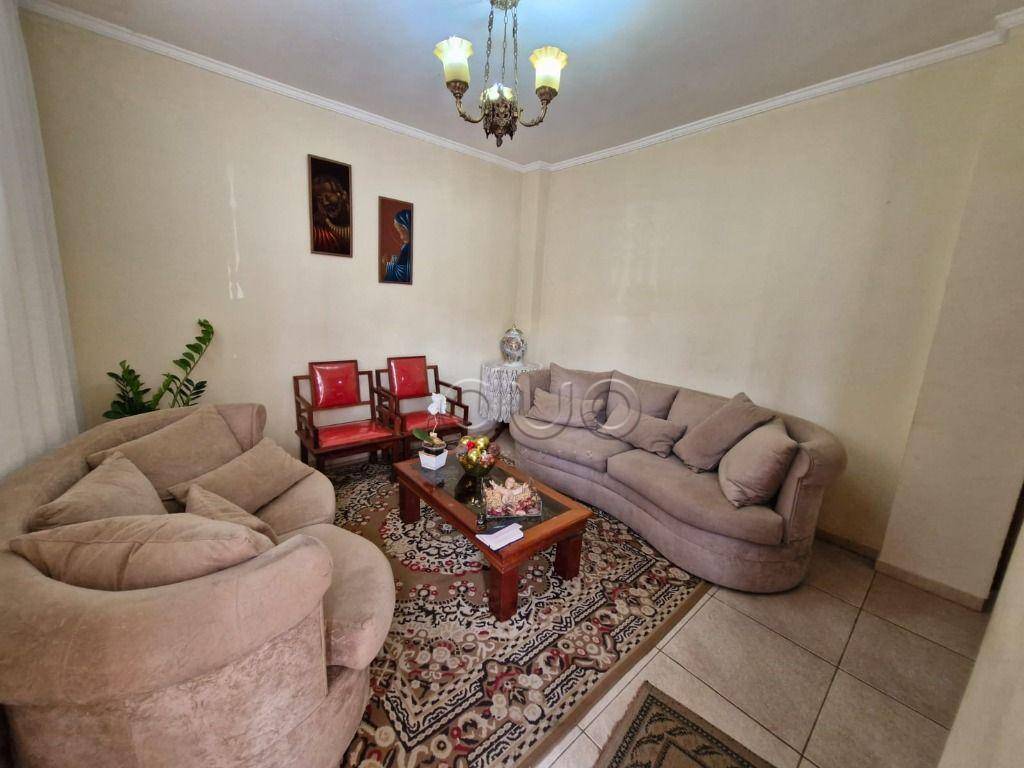 Casa, 3 quartos, 230 m² - Foto 3