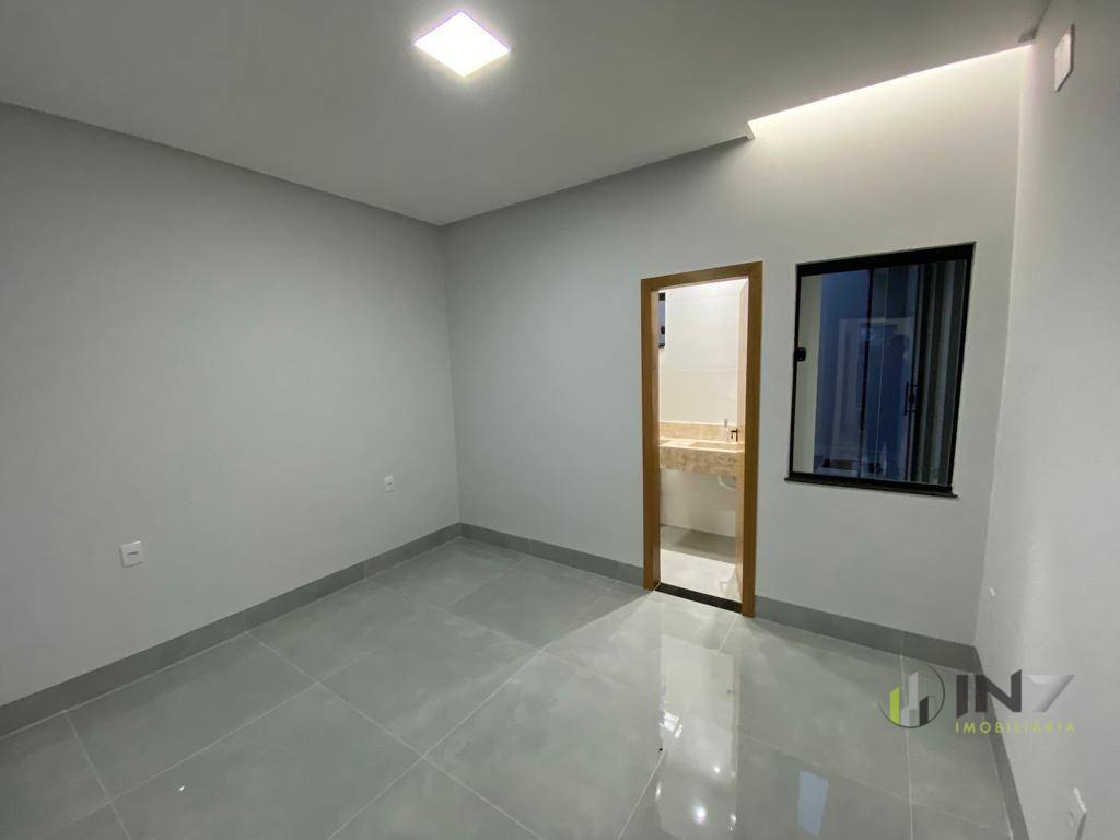 Casa à venda com 3 quartos, 154m² - Foto 9