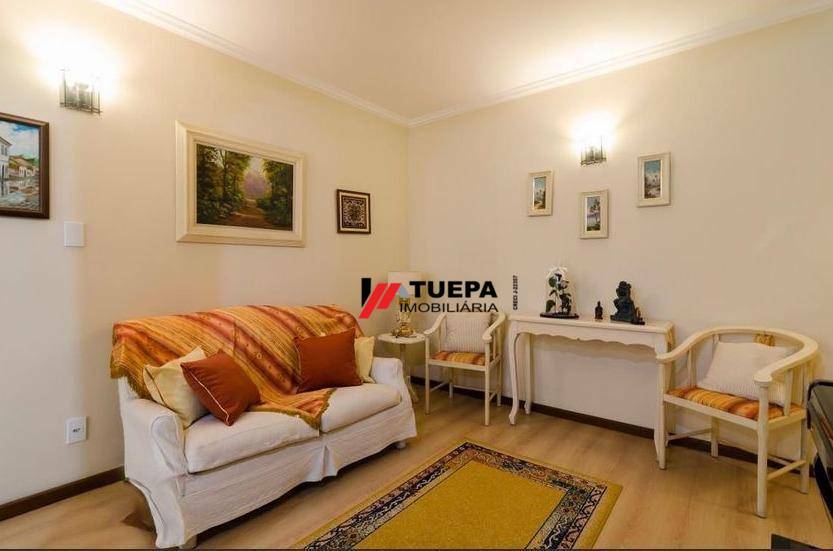 Apartamento à venda com 3 quartos, 134m² - Foto 11