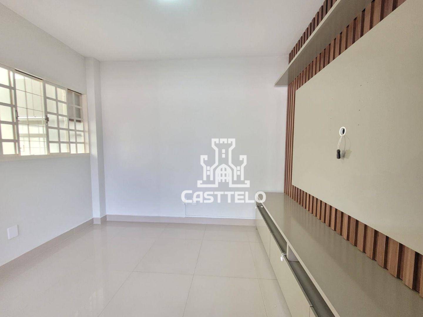 Casa à venda com 2 quartos, 130m² - Foto 15