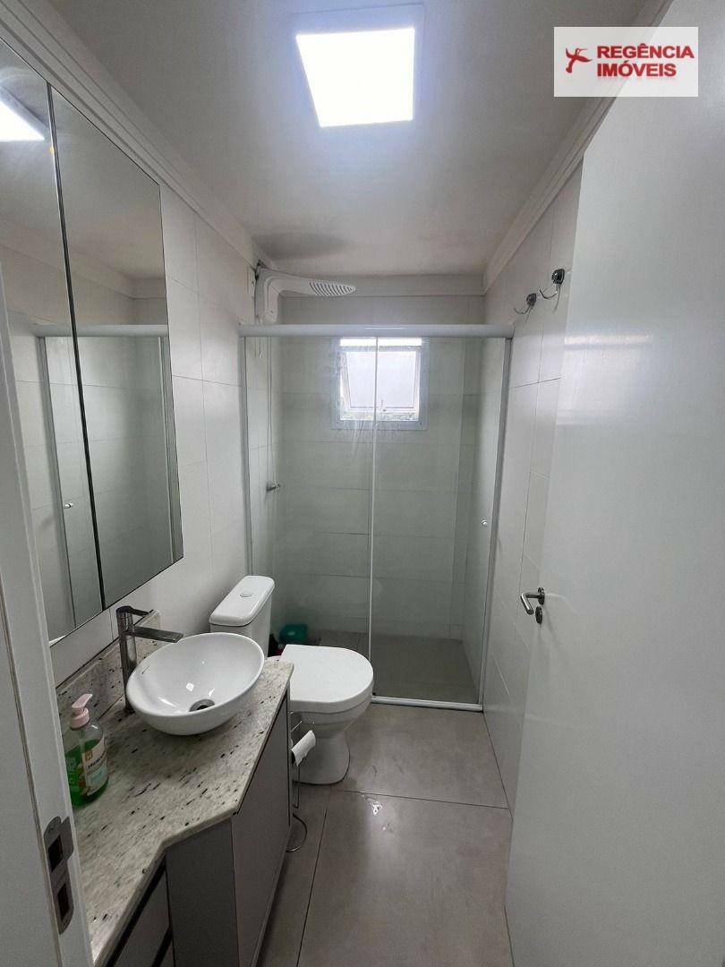 Apartamento à venda com 2 quartos, 58m² - Foto 7