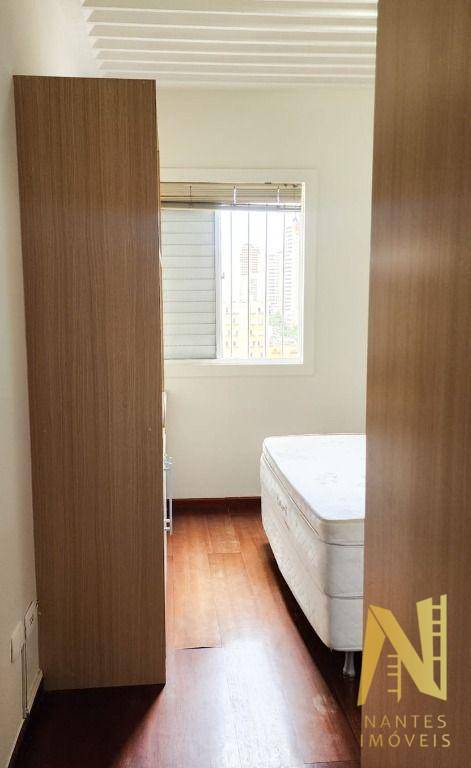 Apartamento à venda com 3 quartos, 74m² - Foto 14