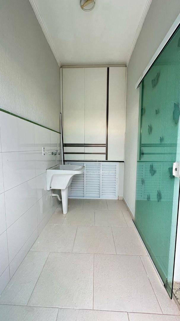 Casa para alugar com 3 quartos, 164m² - Foto 17