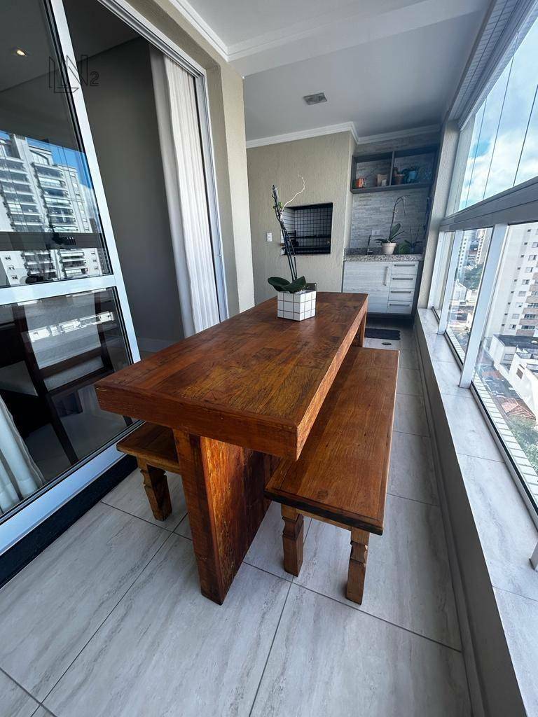 Apartamento à venda com 3 quartos, 108m² - Foto 1