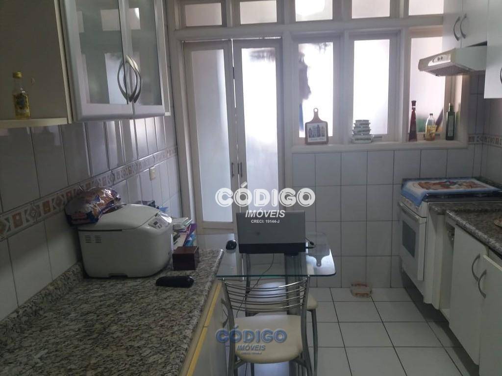 Apartamento à venda com 2 quartos, 74m² - Foto 15