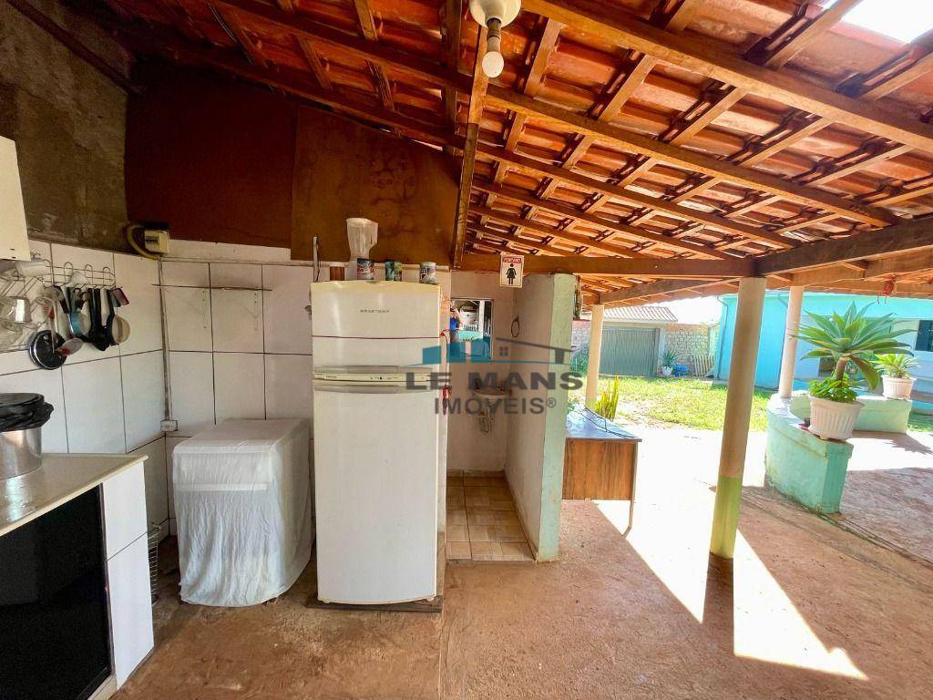 Chácara à venda com 3 quartos, 196m² - Foto 43