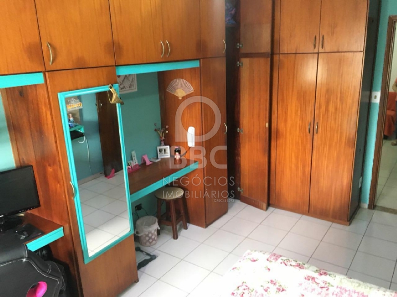 Sobrado à venda com 2 quartos, 340m² - Foto 11