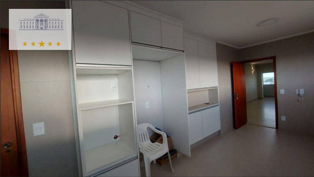 Apartamento à venda com 3 quartos, 115m² - Foto 6