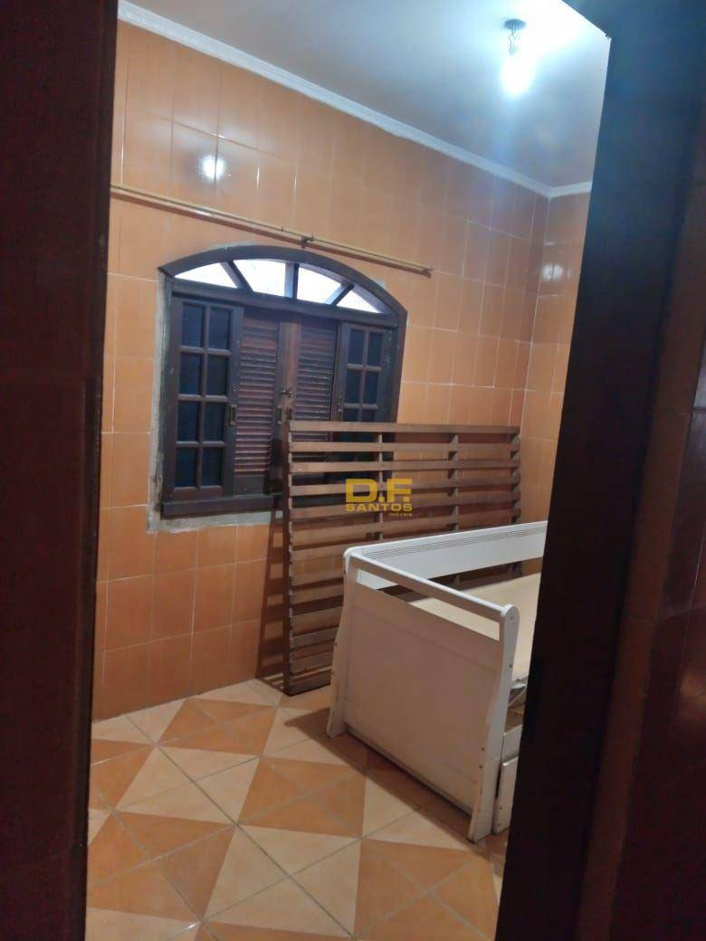 Casa à venda com 2 quartos, 100M2 - Foto 12