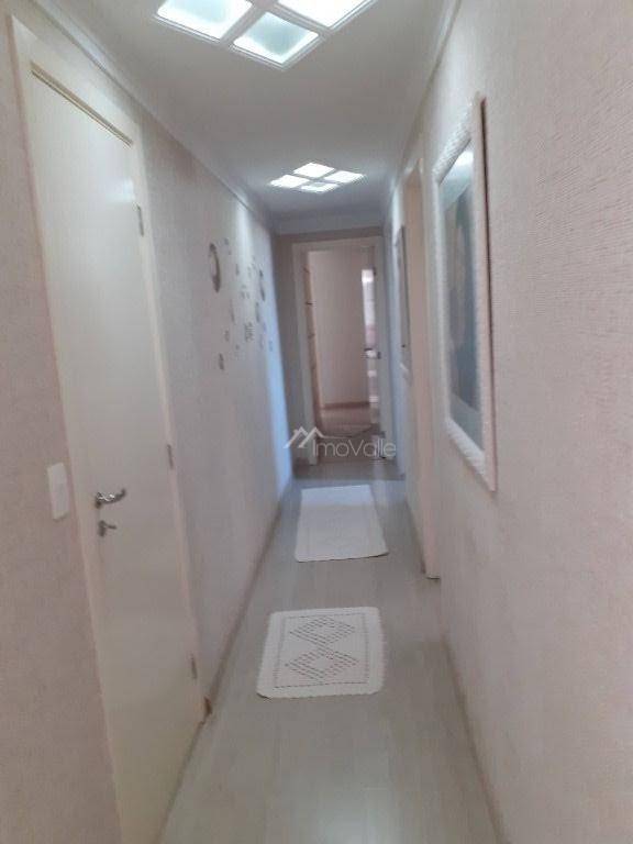 Apartamento à venda com 4 quartos, 190m² - Foto 13