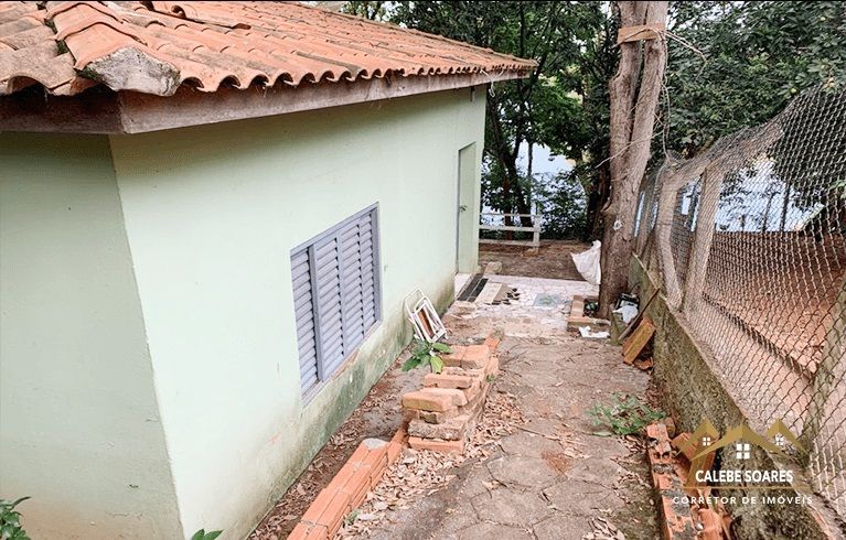 Chácara à venda com 1 quarto, 80m² - Foto 1