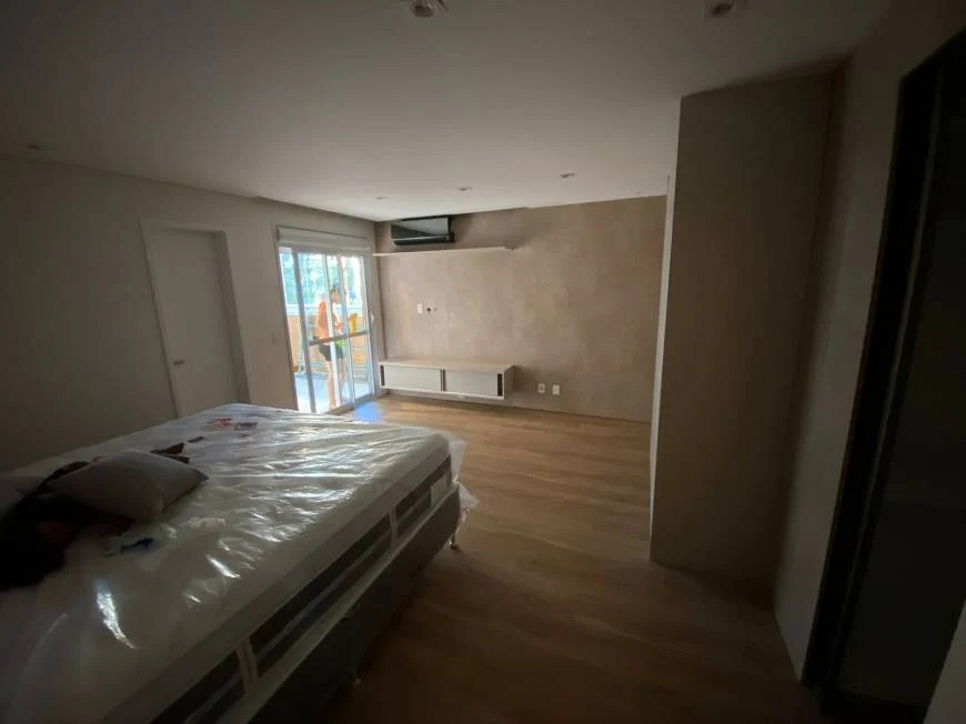 Apartamento à venda com 3 quartos, 234m² - Foto 11