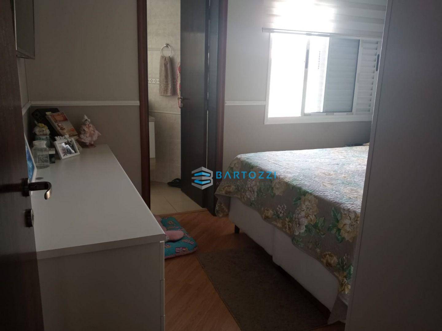 Apartamento à venda com 3 quartos, 86m² - Foto 35