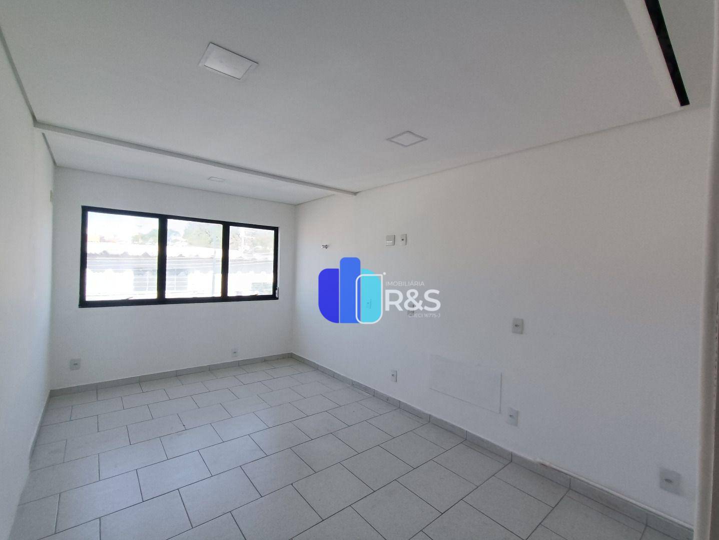 Conjunto Comercial-Sala para alugar, 128m² - Foto 1