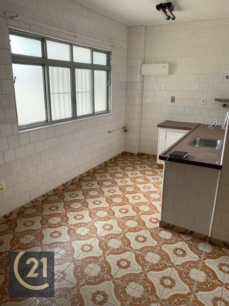 Apartamento à venda com 3 quartos, 141m² - Foto 8