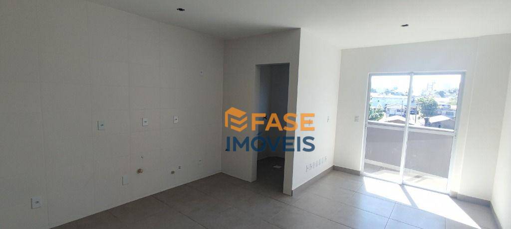 Apartamento à venda com 2 quartos, 63m² - Foto 15