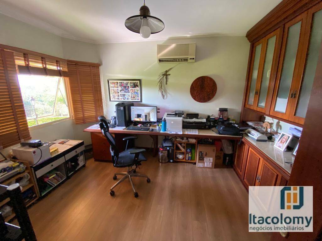 Casa de Condomínio à venda e aluguel com 5 quartos, 750m² - Foto 18