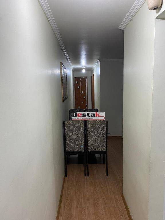 Apartamento à venda com 2 quartos, 50m² - Foto 27