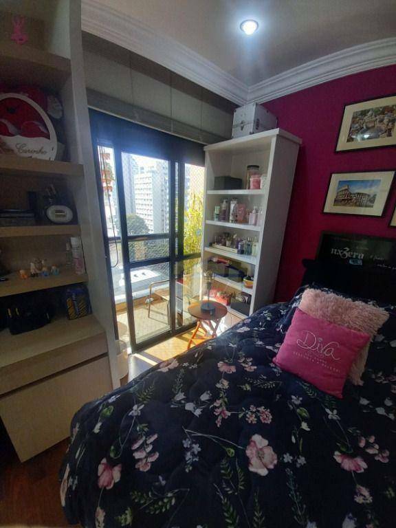 Apartamento à venda com 4 quartos, 266m² - Foto 43