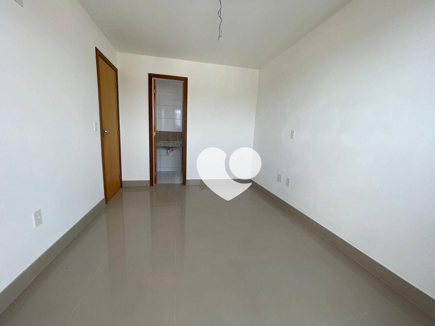 Apartamento à venda com 2 quartos, 70m² - Foto 6