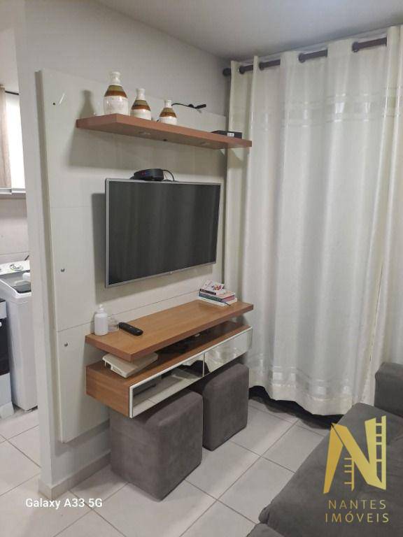 Apartamento à venda com 2 quartos, 43m² - Foto 1