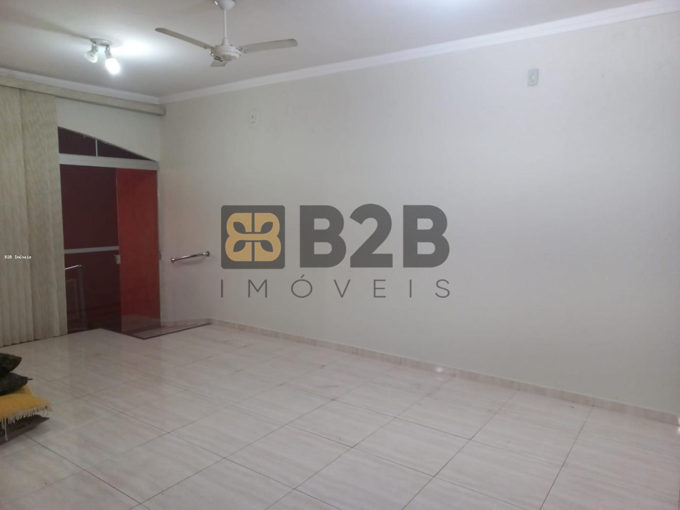 Casa à venda com 3 quartos, 190m² - Foto 14