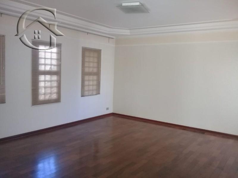 Casa para alugar com 2 quartos, 220m² - Foto 6