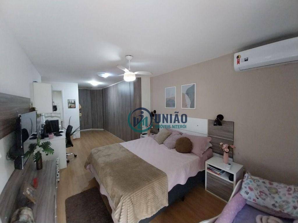 Apartamento à venda com 3 quartos, 140m² - Foto 6