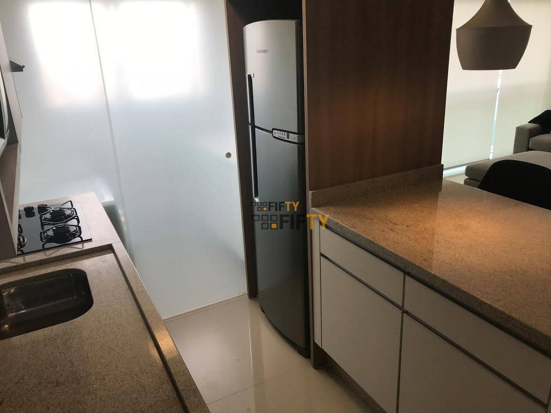 Cobertura à venda e aluguel com 3 quartos, 175m² - Foto 11