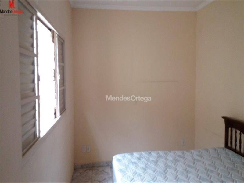 Casa à venda com 2 quartos, 180m² - Foto 18