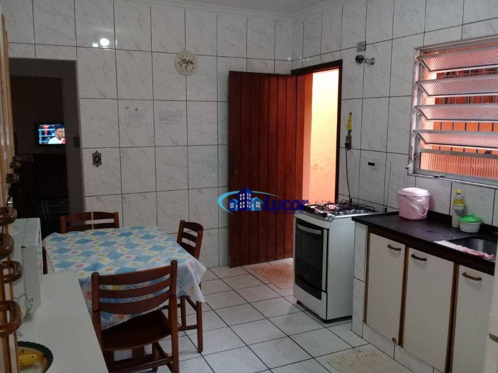 Casa de Condomínio à venda com 3 quartos, 176m² - Foto 9