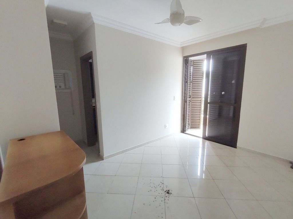 Apartamento à venda com 4 quartos, 160m² - Foto 10