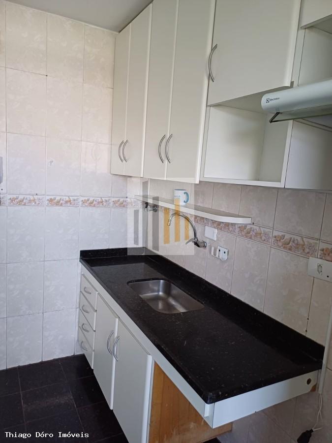 Apartamento à venda com 3 quartos, 72m² - Foto 8