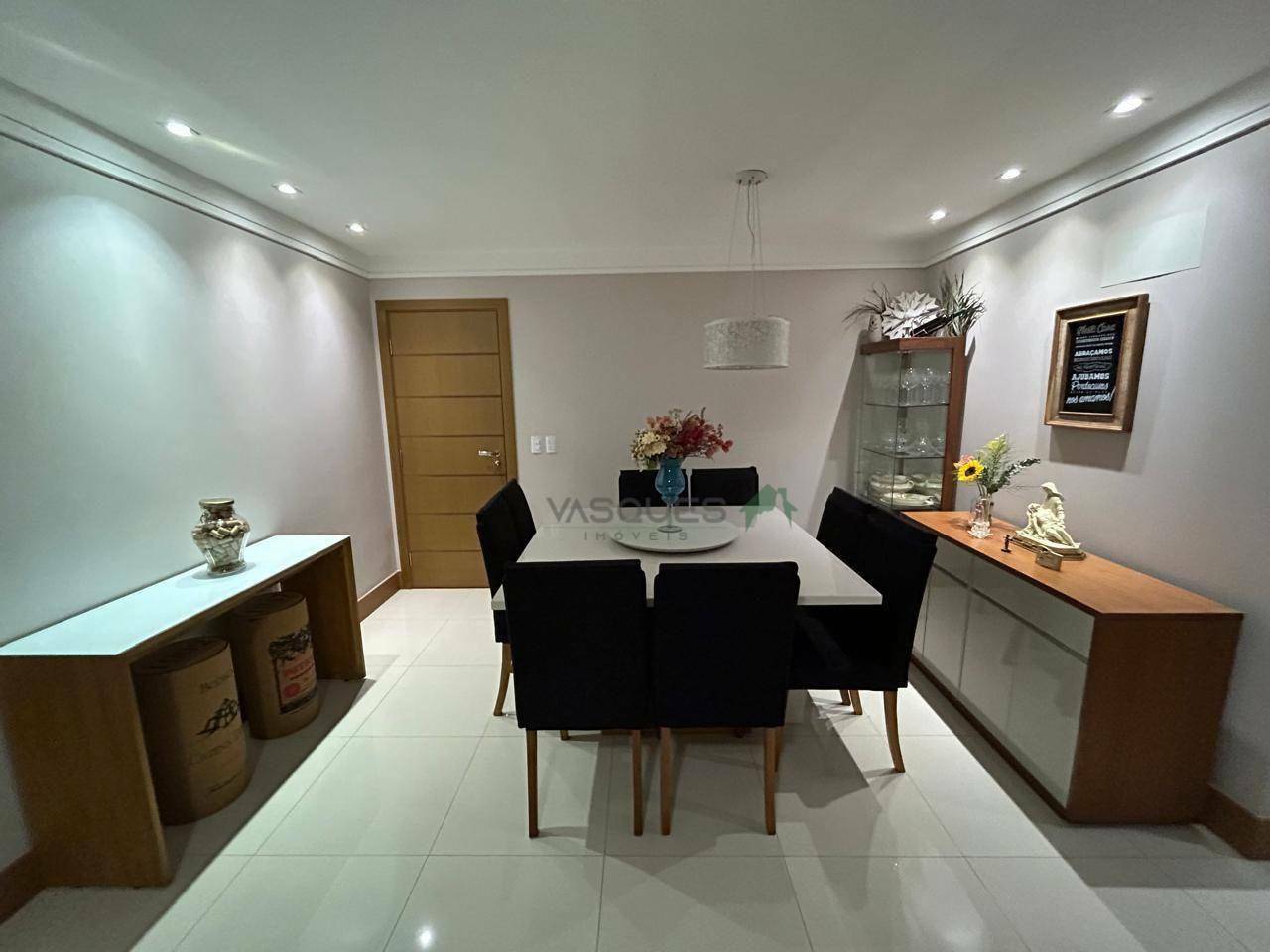 Apartamento à venda com 3 quartos, 125m² - Foto 3