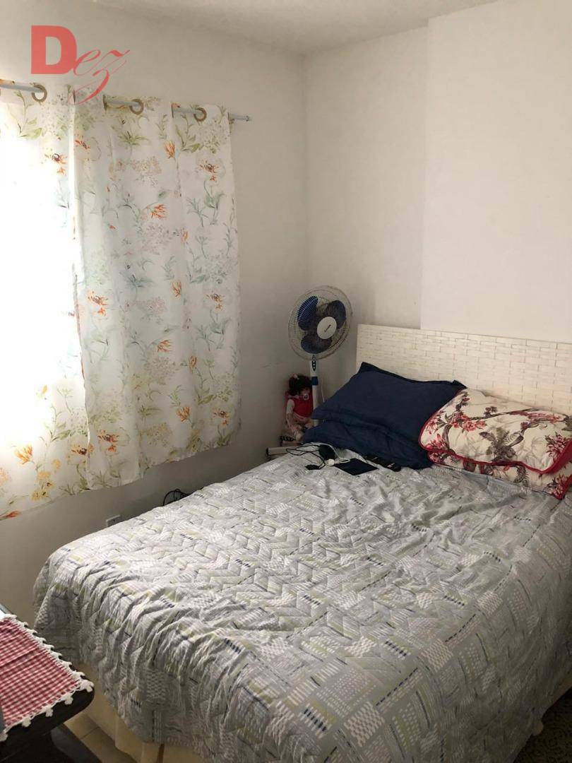 Apartamento à venda com 2 quartos, 66m² - Foto 11