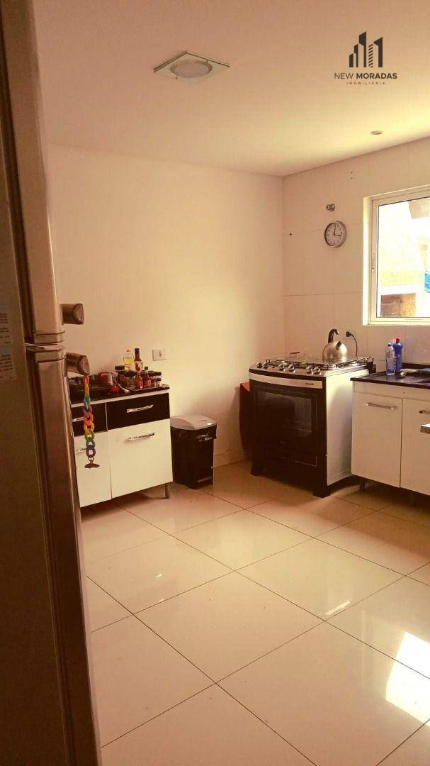 Sobrado à venda com 3 quartos, 150m² - Foto 2