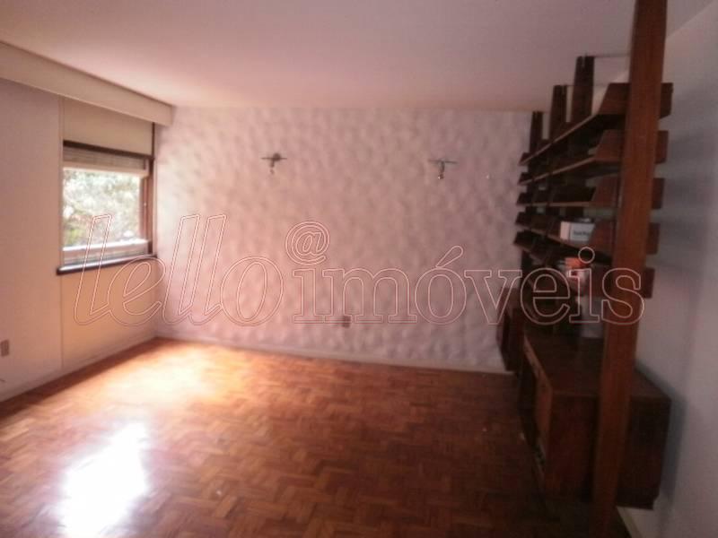 Apartamento para alugar com 2 quartos, 150m² - Foto 3