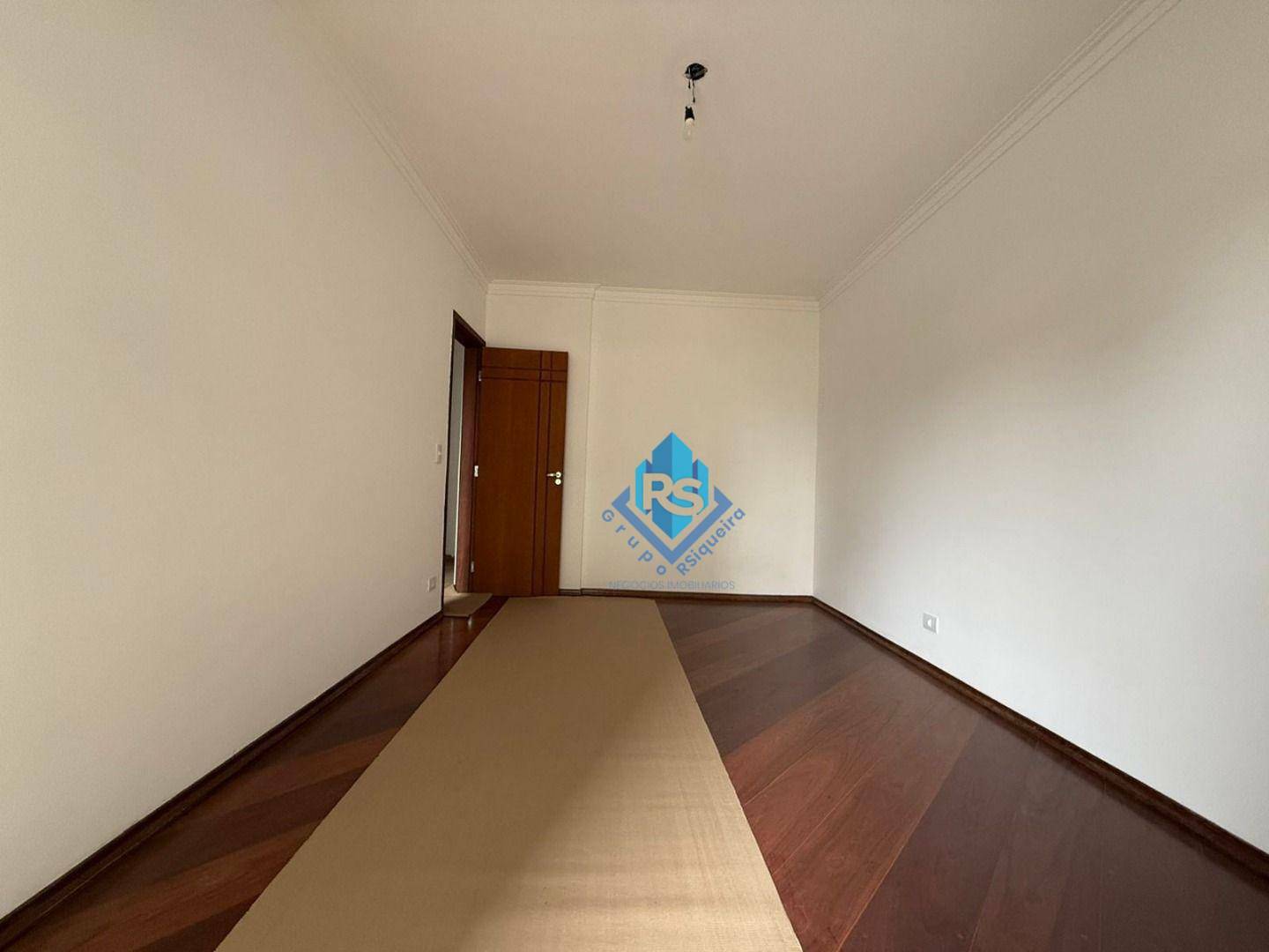 Apartamento à venda com 2 quartos, 90m² - Foto 2