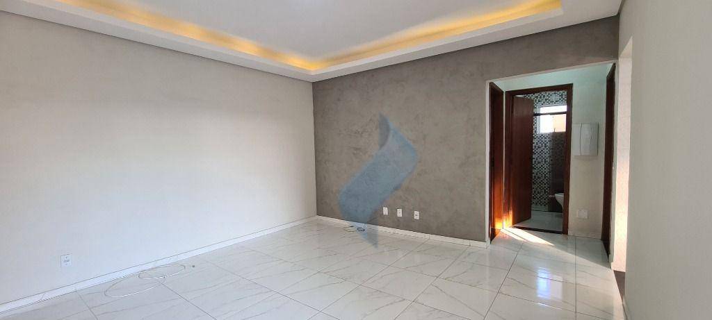 Apartamento para alugar com 3 quartos, 70m² - Foto 5