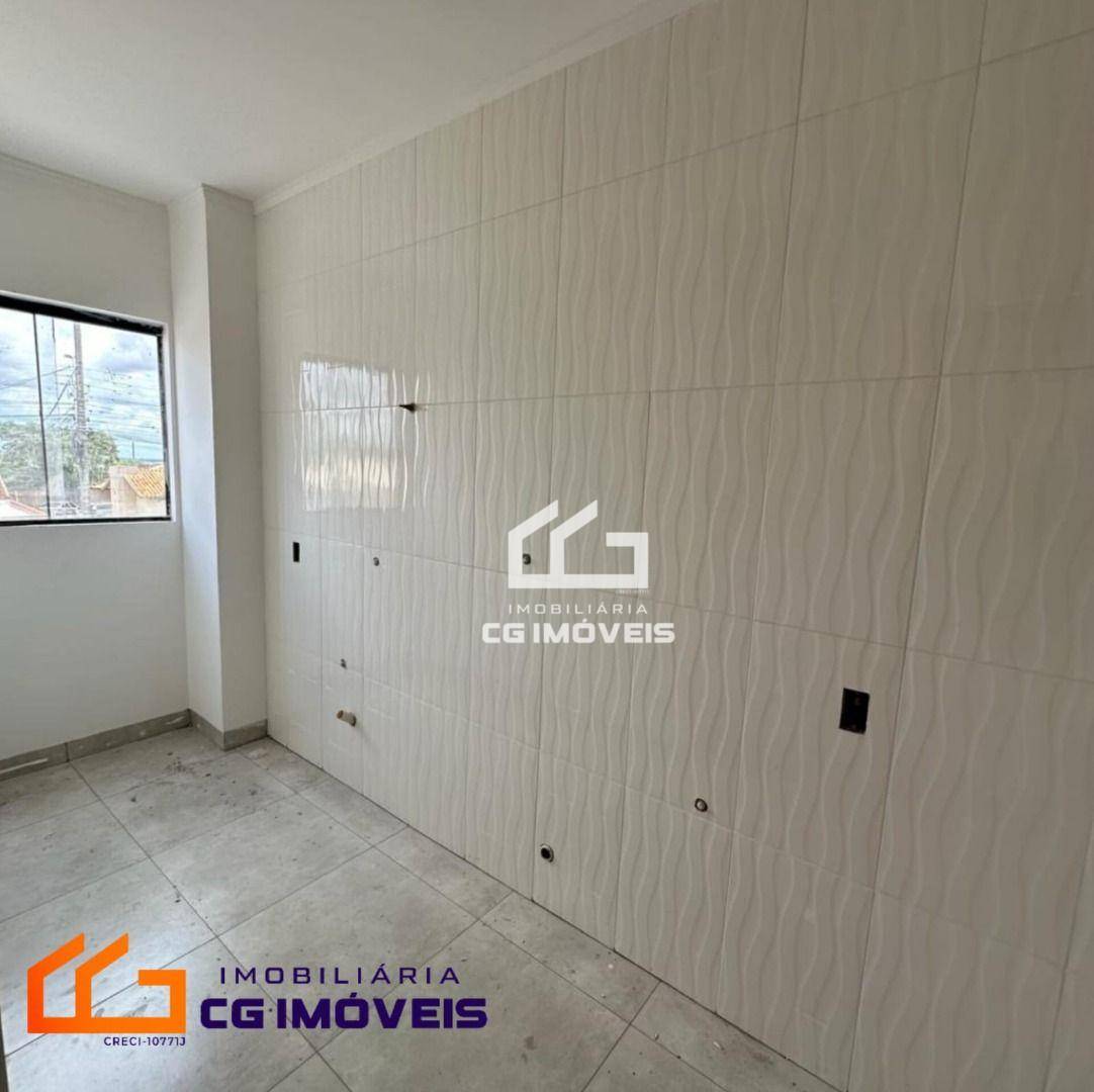 Casa à venda com 2 quartos, 40m² - Foto 4