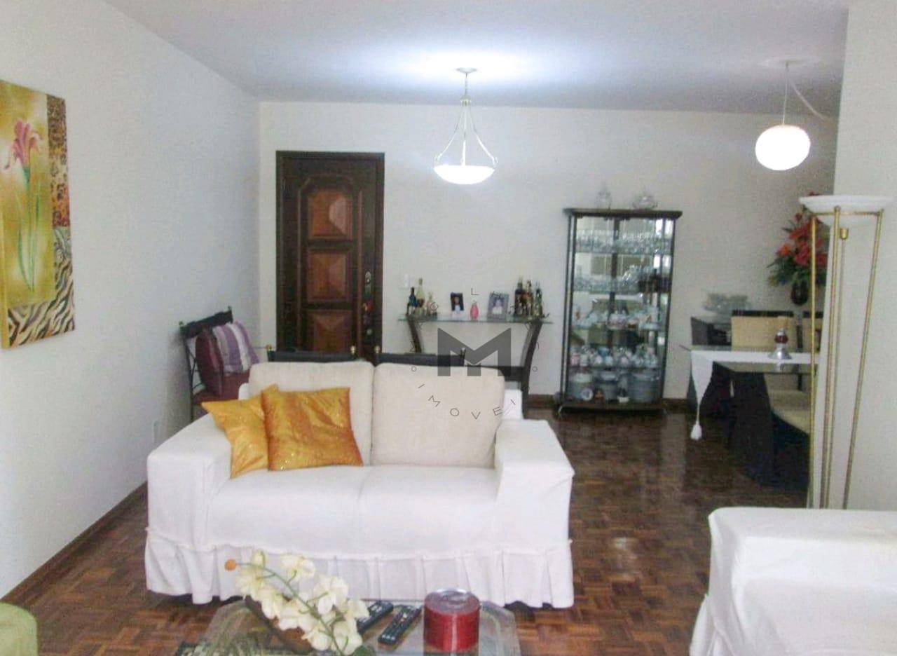 Apartamento à venda com 3 quartos, 124m² - Foto 1