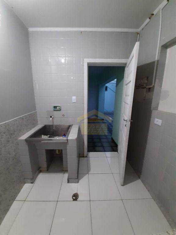 Sobrado à venda com 5 quartos, 276m² - Foto 49