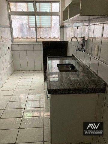 Apartamento à venda com 2 quartos, 70m² - Foto 7