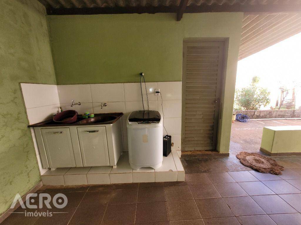 Casa à venda com 2 quartos, 103m² - Foto 15