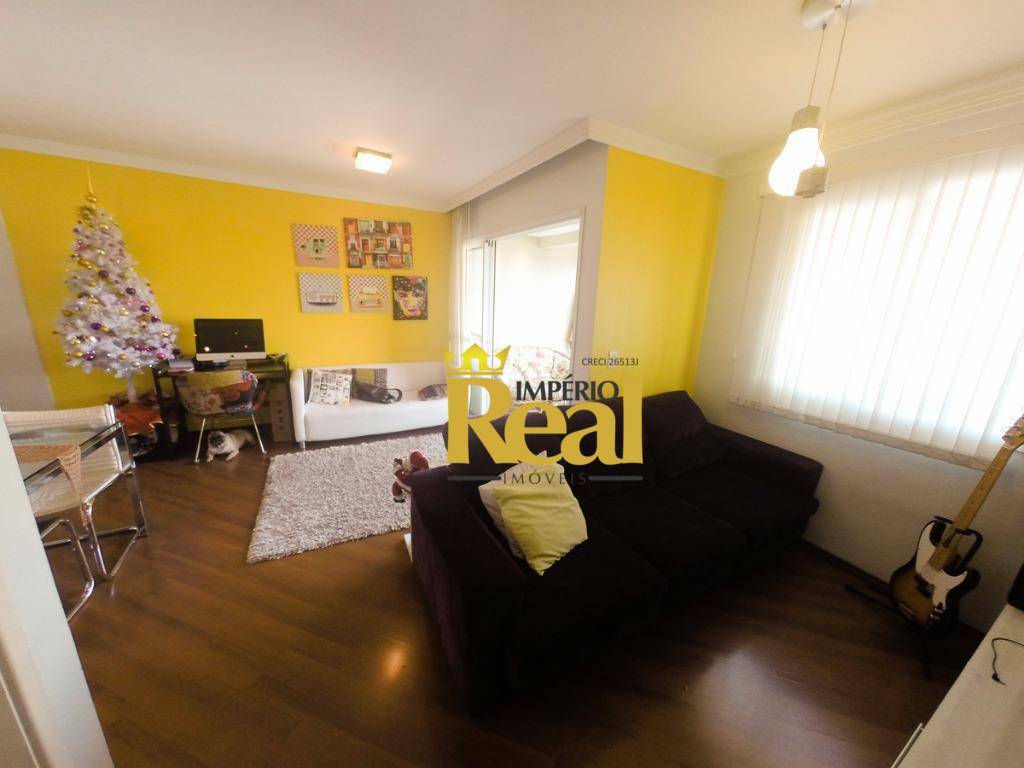 Apartamento à venda com 3 quartos, 67m² - Foto 1